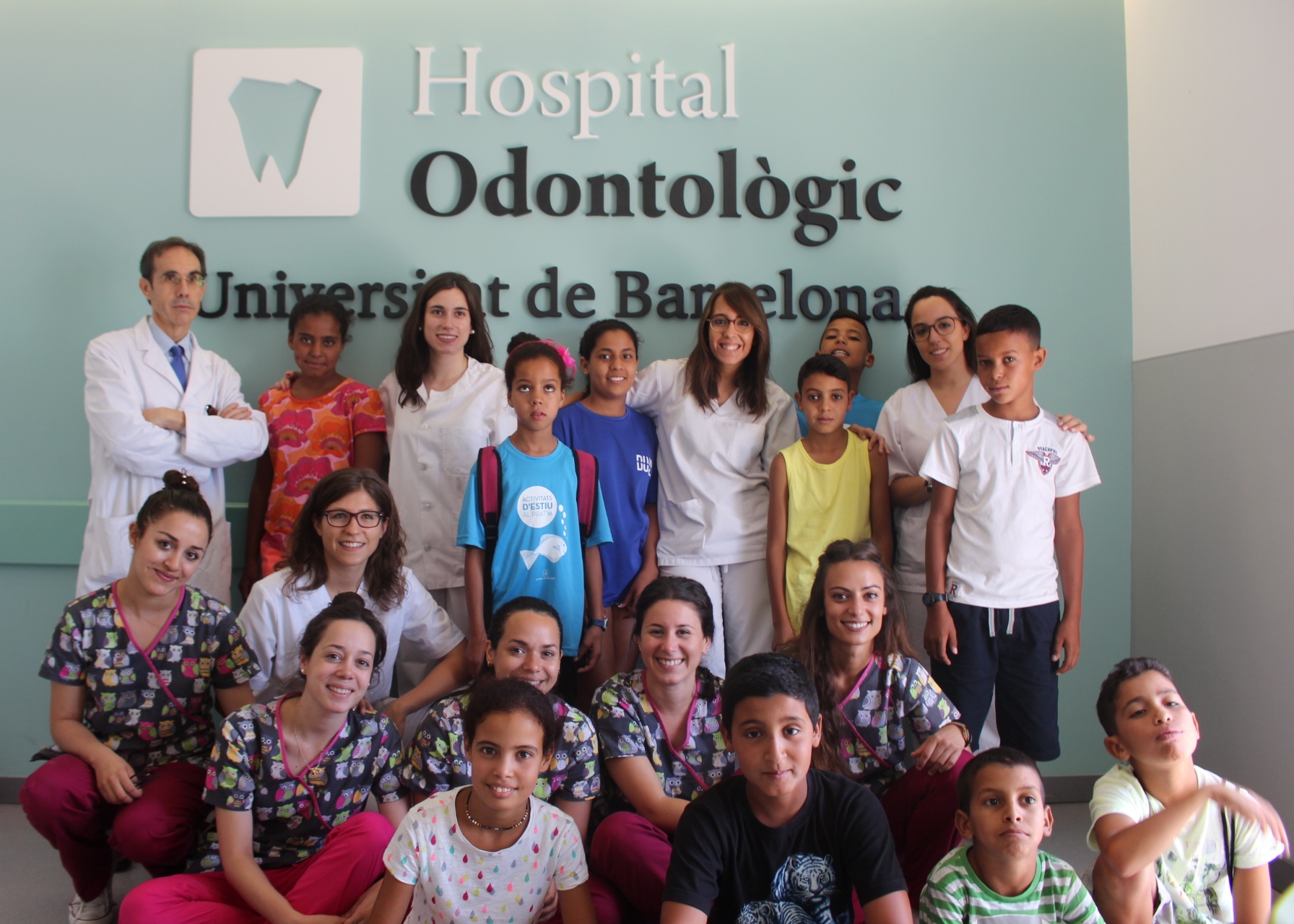 L’Hospital Odontològic Universitat de Barcelona visita un any més  als nens saharauis
