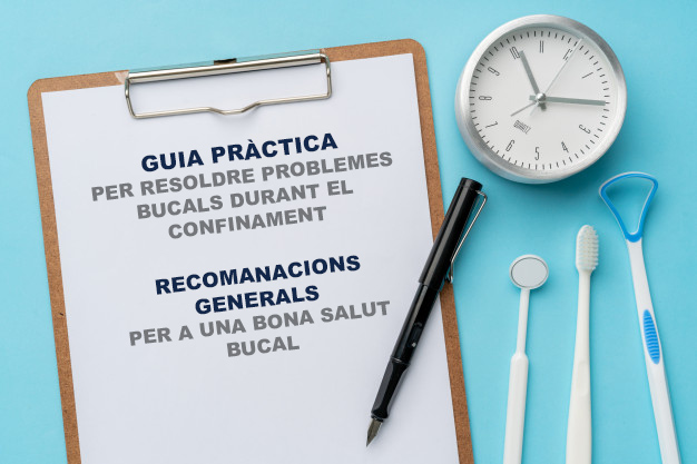 Guía para resolver problemas bucales y recomendaciones generales para una buena salud bucal durante el confinamiento